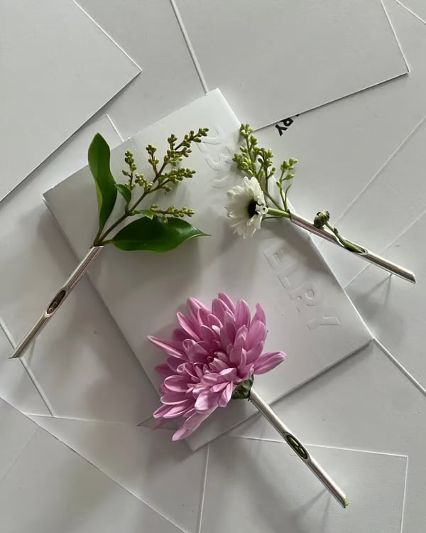 🌷A Kind Brooch - Every bloom tells a different story.